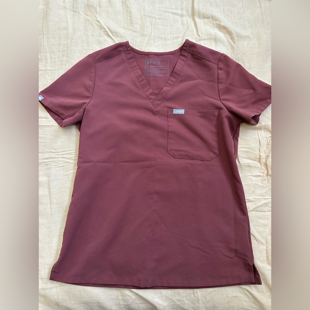FIGS Dark Cherry set